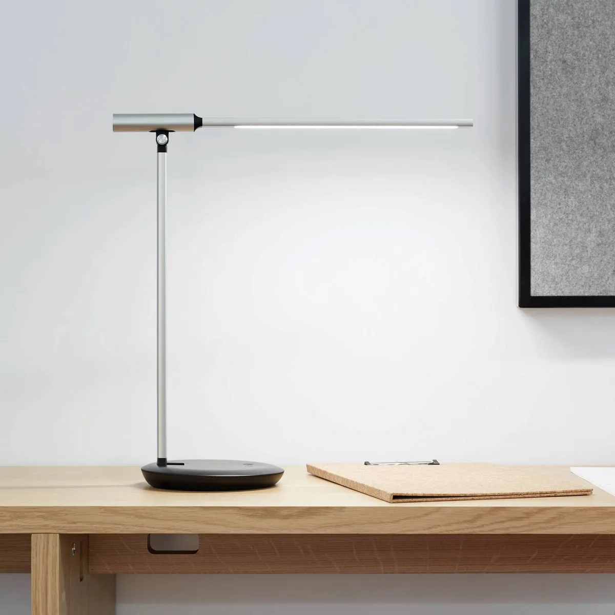 LED tafellamp MAULrubia, zilverkleurig, dimbaar, CCT von Maul in Silber – Produktfoto