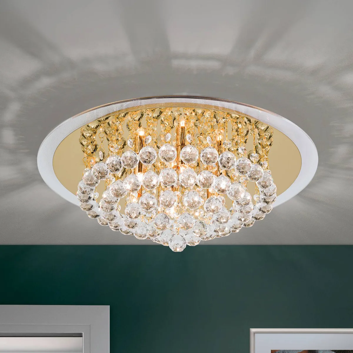 Ausdrucksstarke Kristall-Deckenleuchte TUILA 50 cm von Orion in Transparent, Gold – Produktfoto