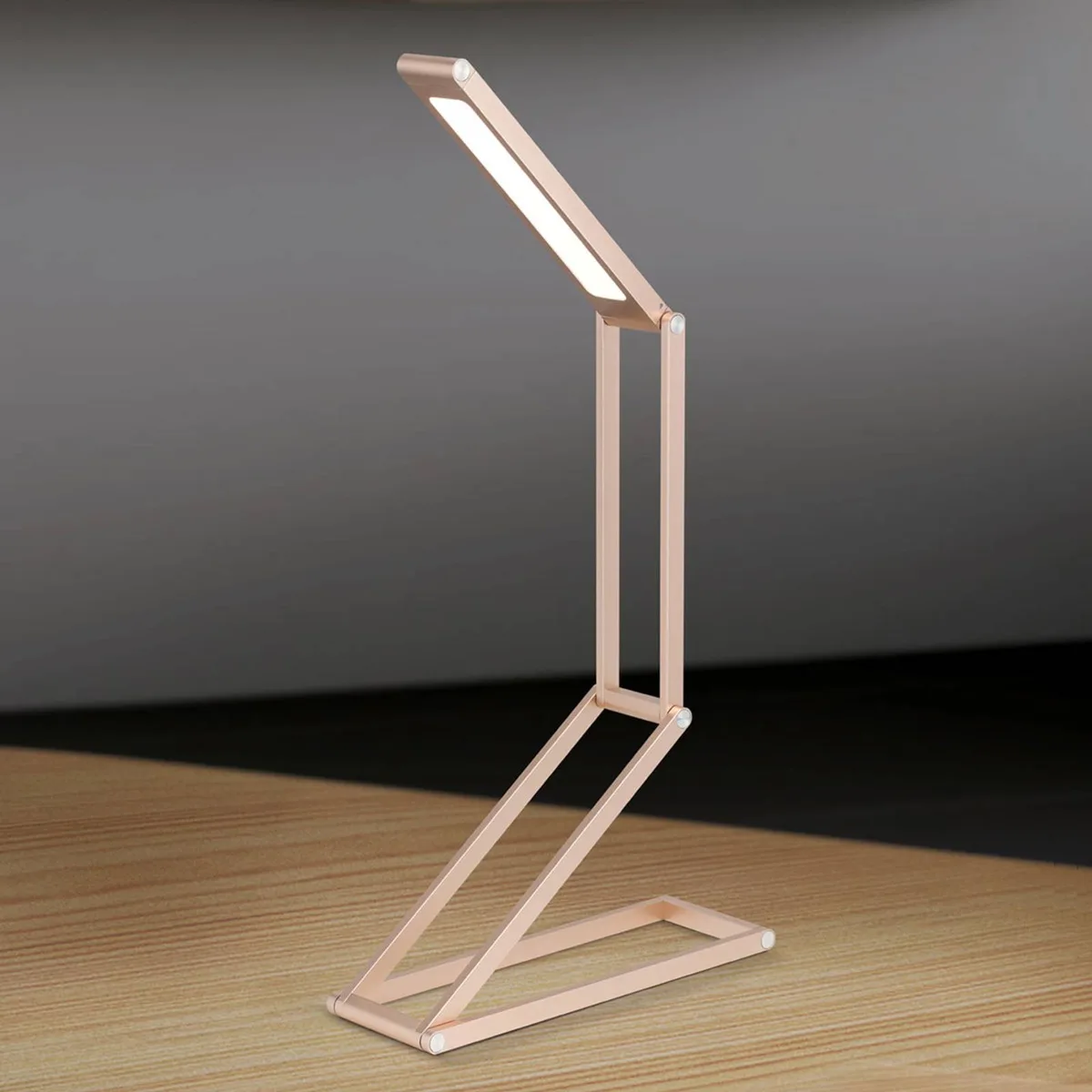 Falto LED oplaadbare tafellamp, goudkleurig, aluminium, verstelbaar de Orion en Or – photo produit
