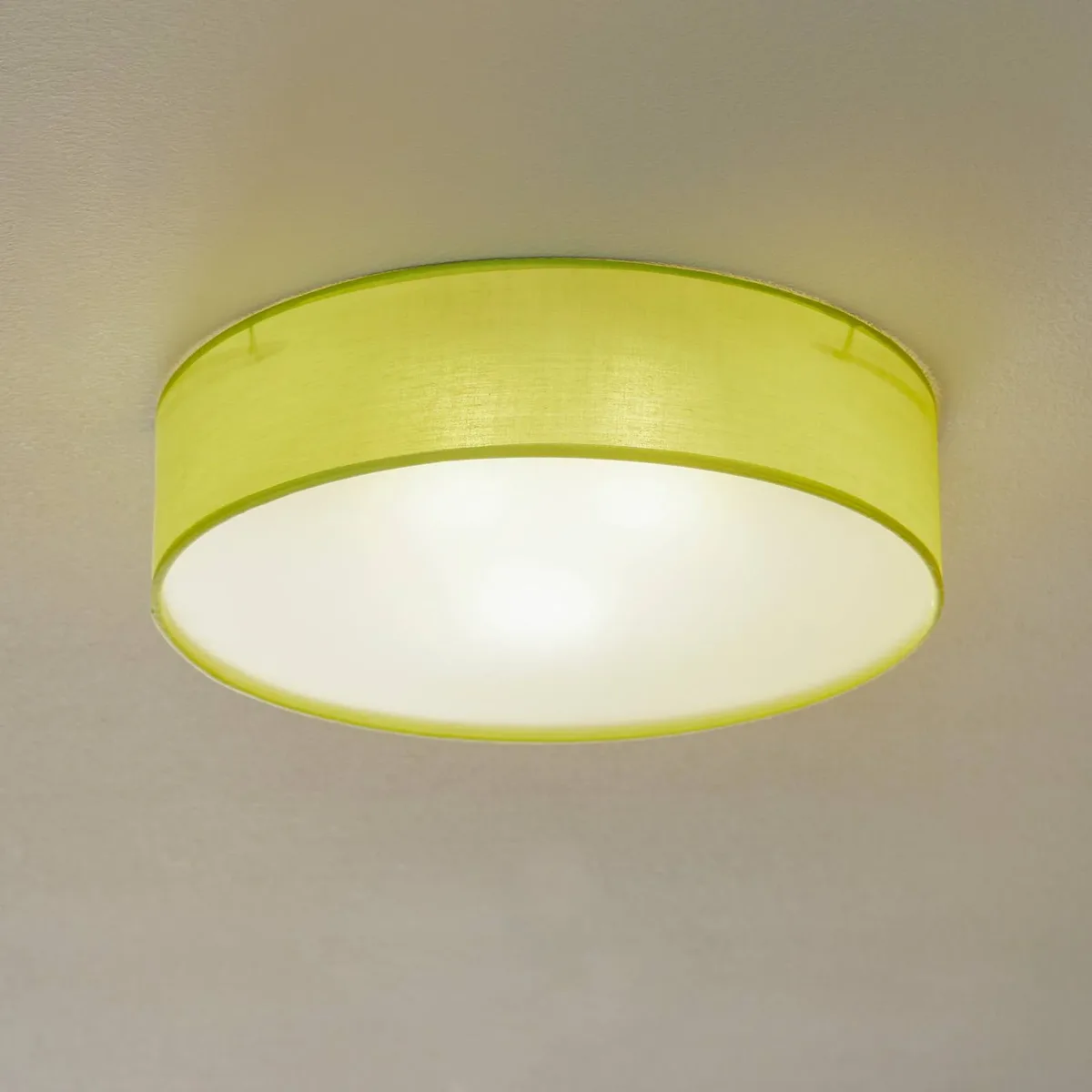 Groene textiel plafondlamp Jitendra van Orion in Groen, Gesatineerd – productfoto