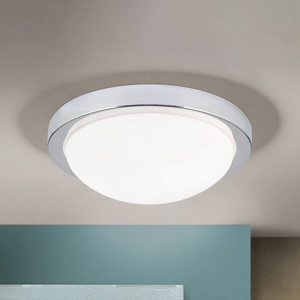 Ingetogen plafondlamp MINEA, 32 cm, chroom van Orion in Wit – productfoto