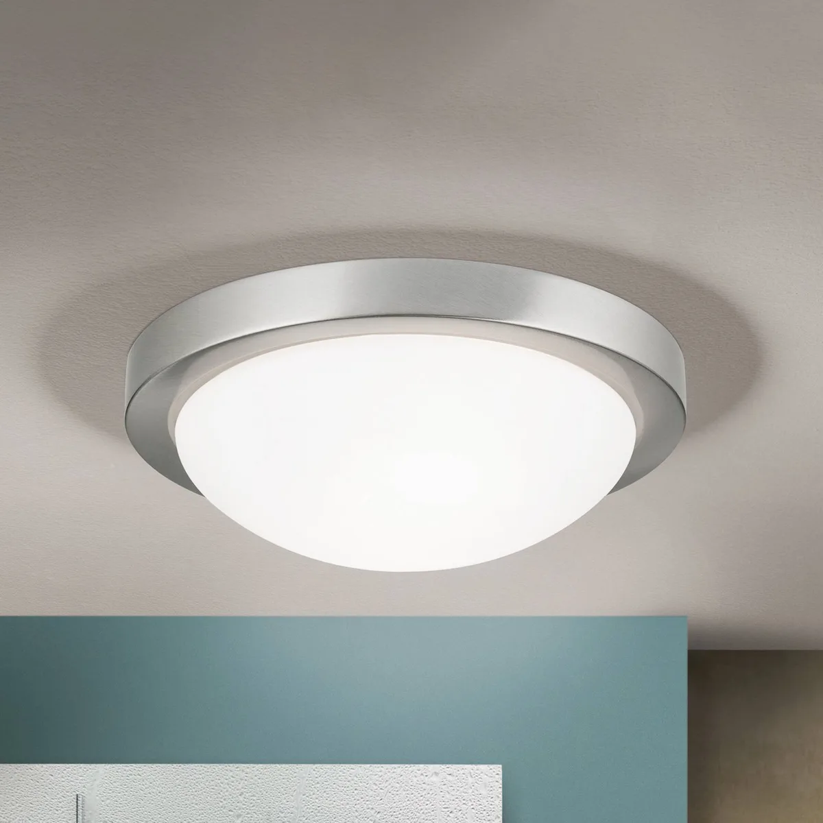 Ingetogen plafondlamp MINEA, 32 cm, nikkel von Orion in Weiß – Produktfoto