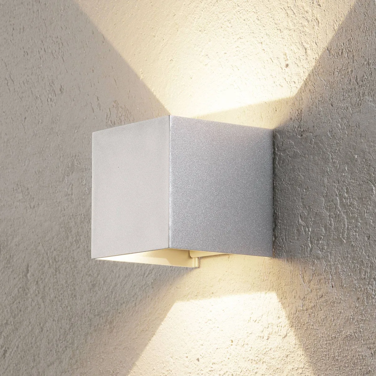 LED buiten wandlamp Cube, aluminiumkleurig, metaal, 10 cm, omhoog/omlaag de Orion en Aluminium – photo produit
