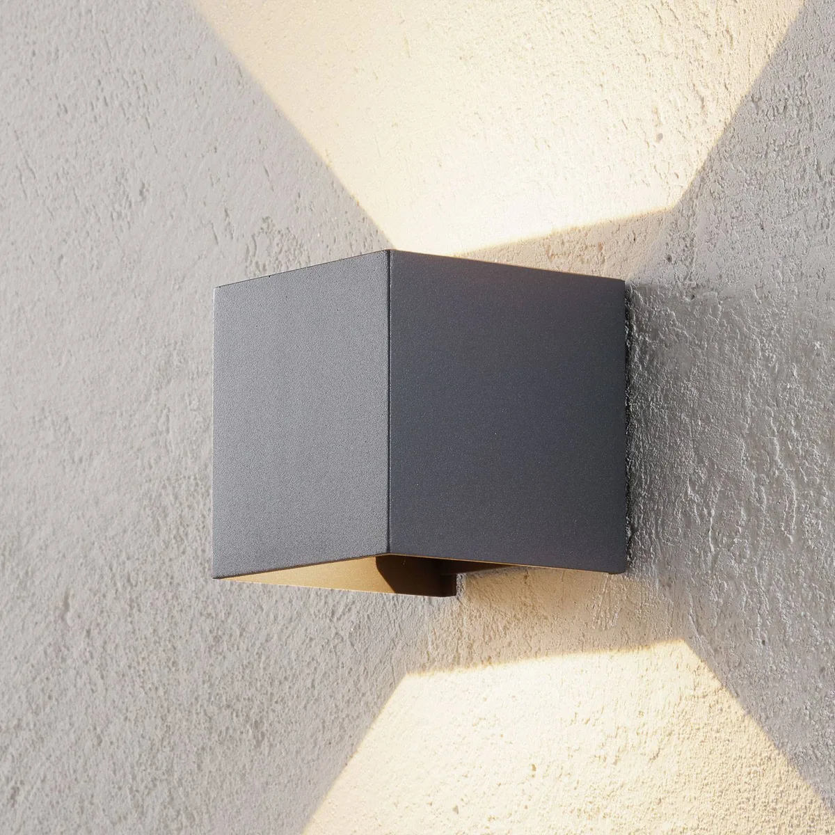 LED buiten wandlamp Cube, metaal, 10 cm, up/down från Orion i Antracit – produktbild