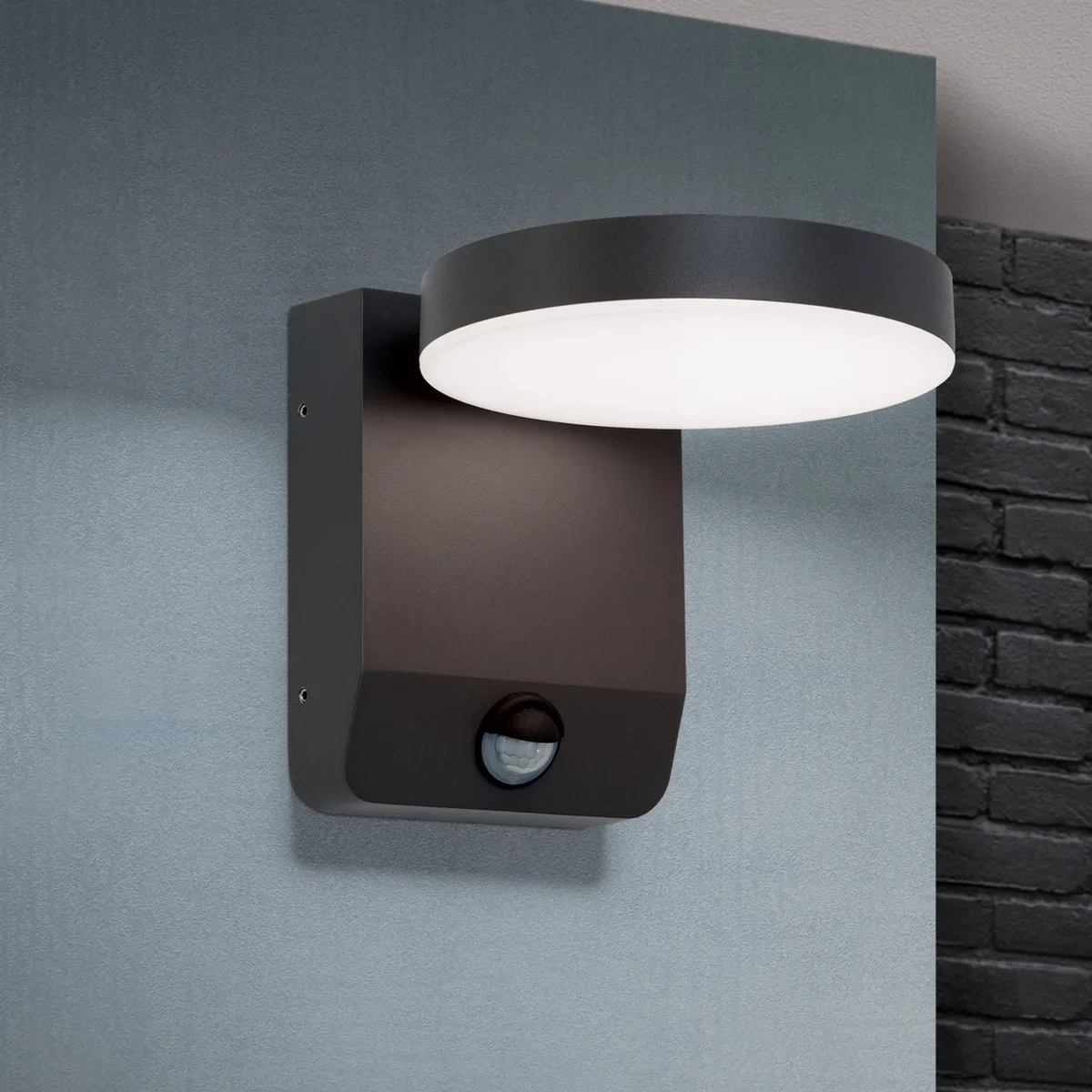 LED buitenwandlamp Hendryk met sensor de Orion en Noir – photo produit