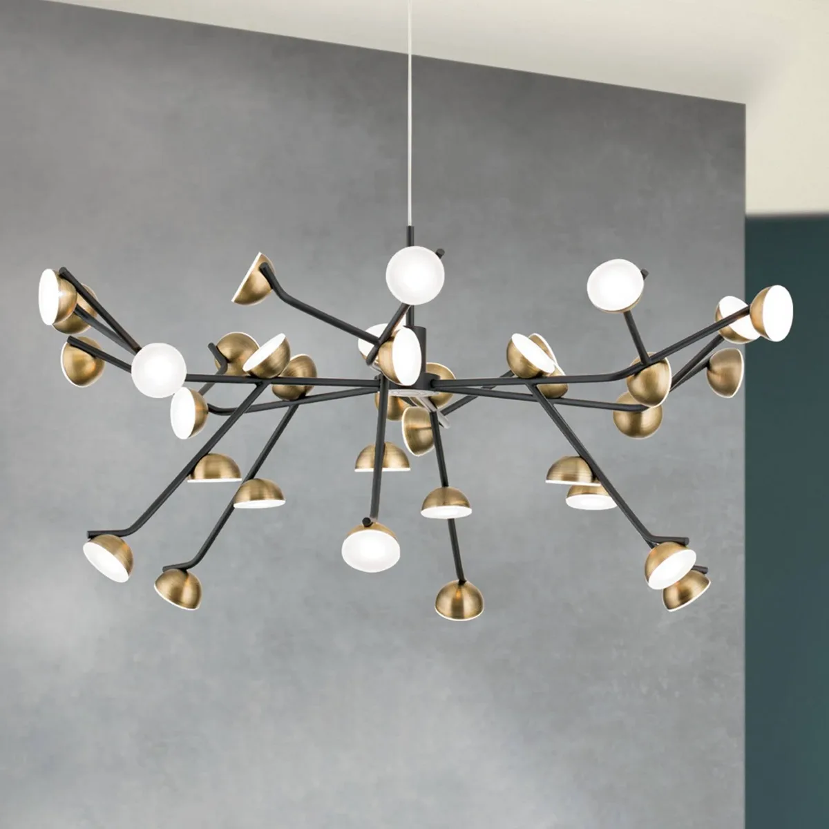 LED hanglamp Blossom, 36-lamps de Orion en Noir, Or – photo produit