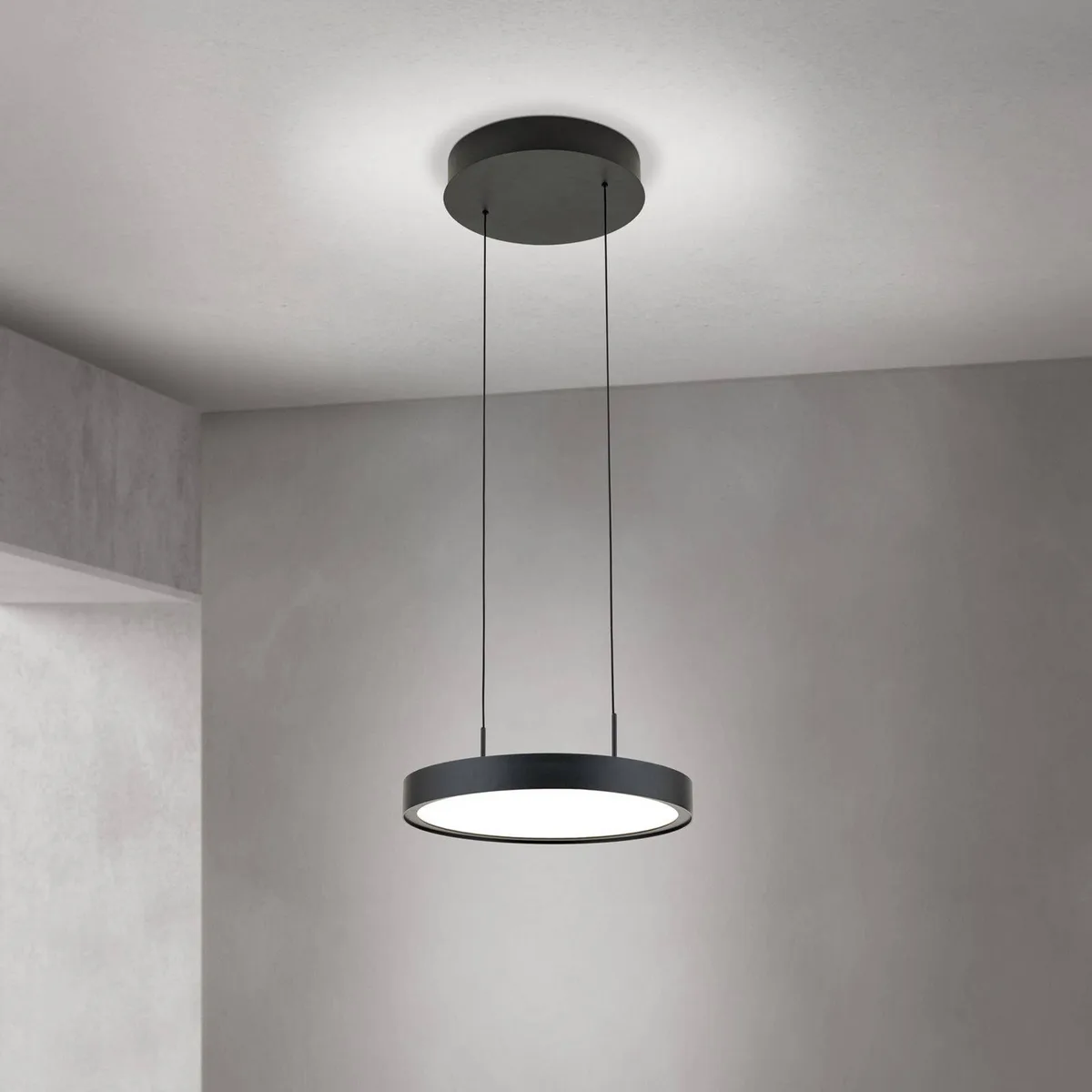 LED hanglamp Teide, zwart, 1-lamp, metaal, 2.700 K de Orion en Zwart mat – photo produit