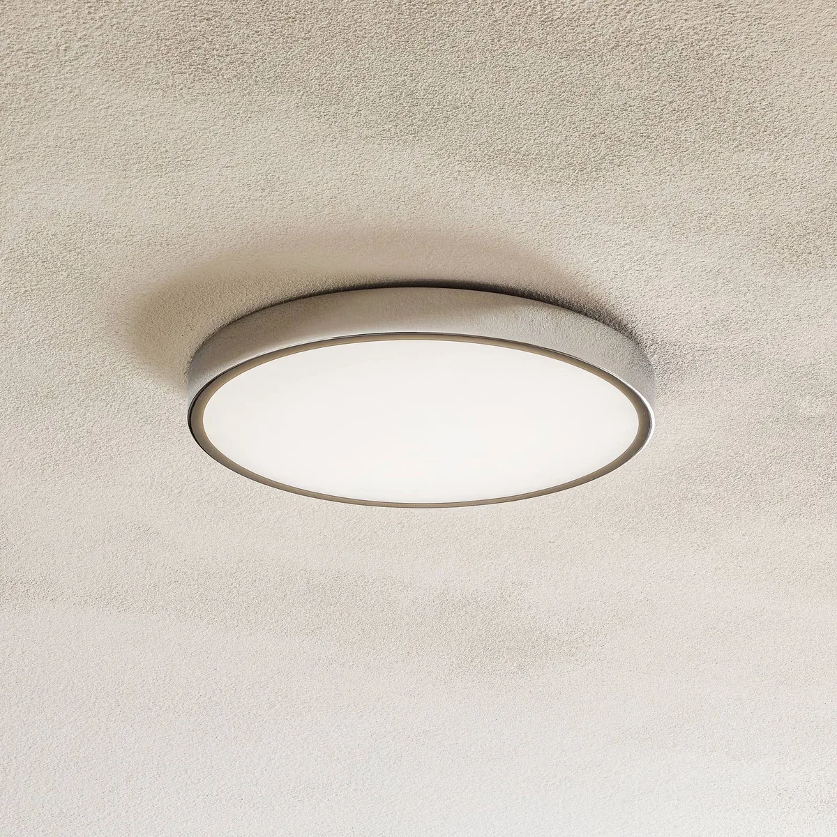 LED plafondlamp Bully, chroom, Ø 24 cm från Orion i Krom, Vit – produktbild