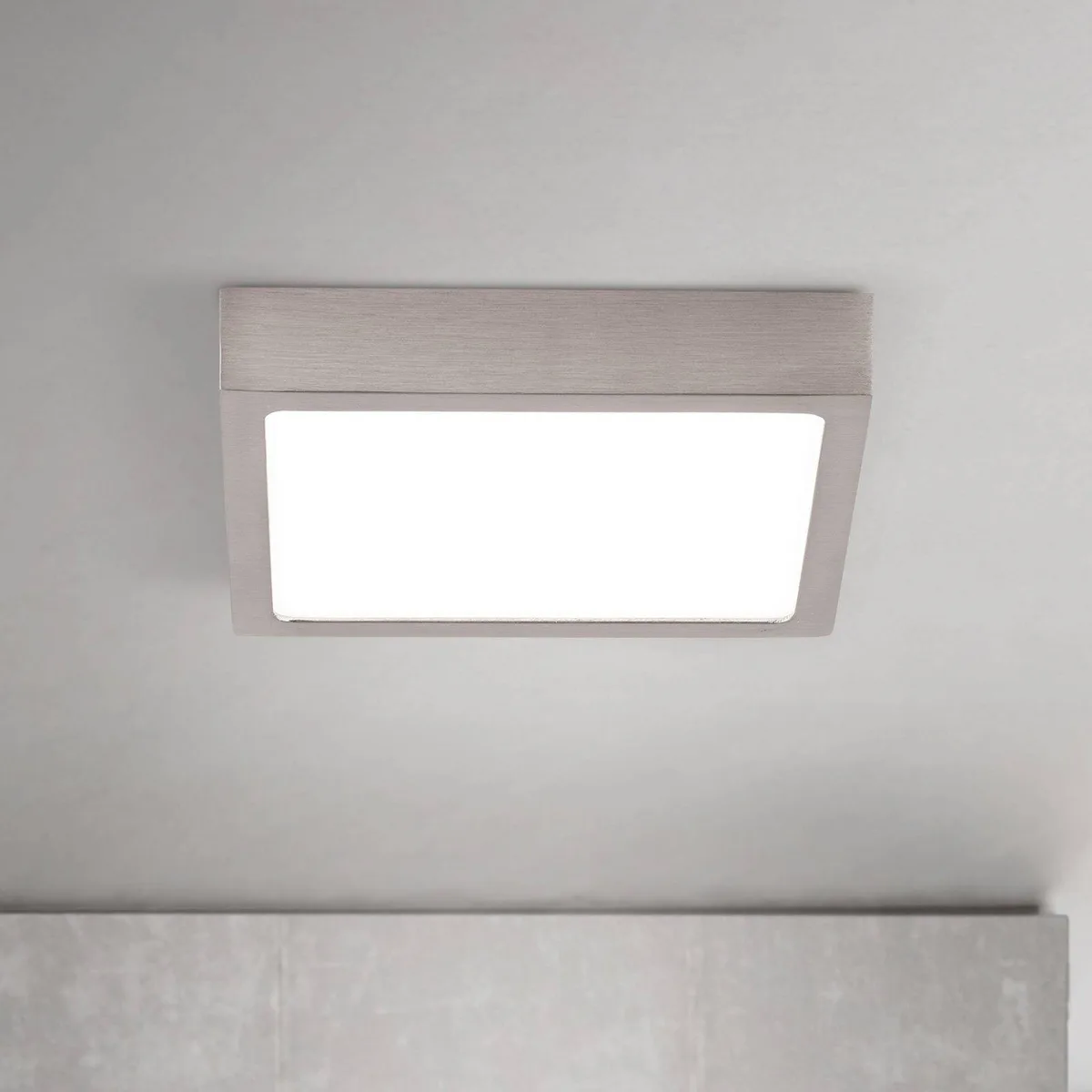 LED-Deckenlampe Disc nickelfarben satiniert, Länge 14 cm CCT von Orion in Nikkel gesatineerd, Weiß – Produktfoto