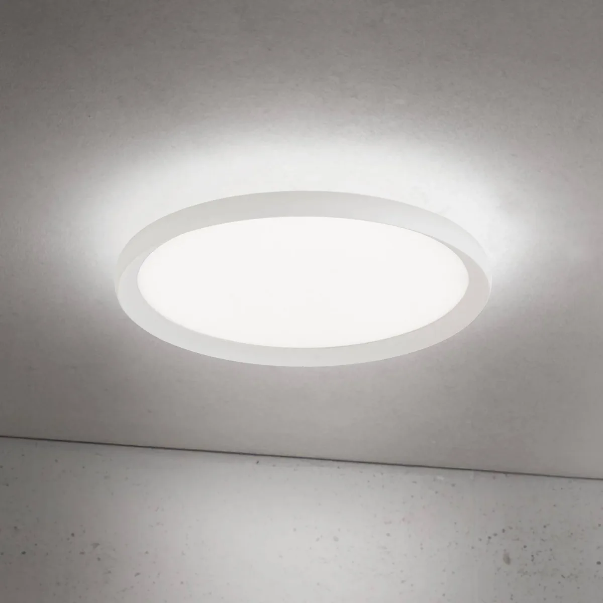 LED plafondlamp Kant, Ø 40 cm, CCT, metaal/kunststof fra Orion i Hvid – produktbillede