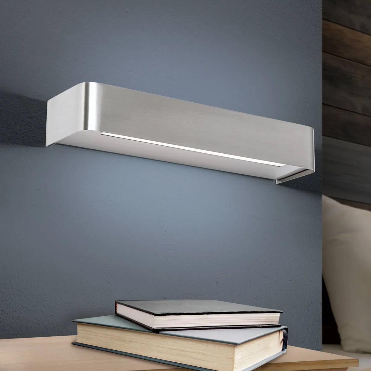 LED wandlamp Bernhard, up-/downlight, satijn fra Orion i Ijzer gesatineerd, Opaalwit – produktbillede
