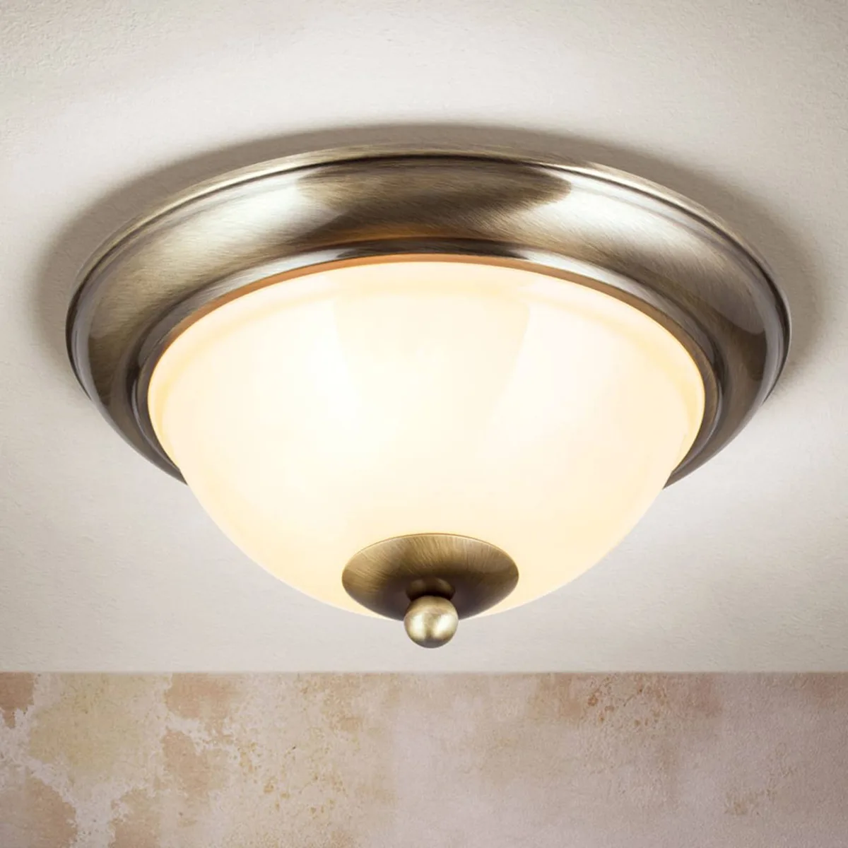 Plafondlamp Oostenrijkse oude lamp, Ø 27 cm de Orion en Antiek messing, Glanzend crème – photo produit