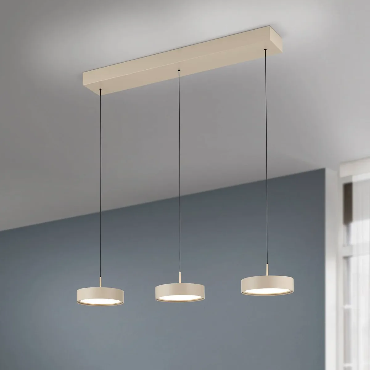 Teide hanglamp, kaki, metaal, in hoogte verstelbaar de Orion en Kaki, Wit mat – photo produit