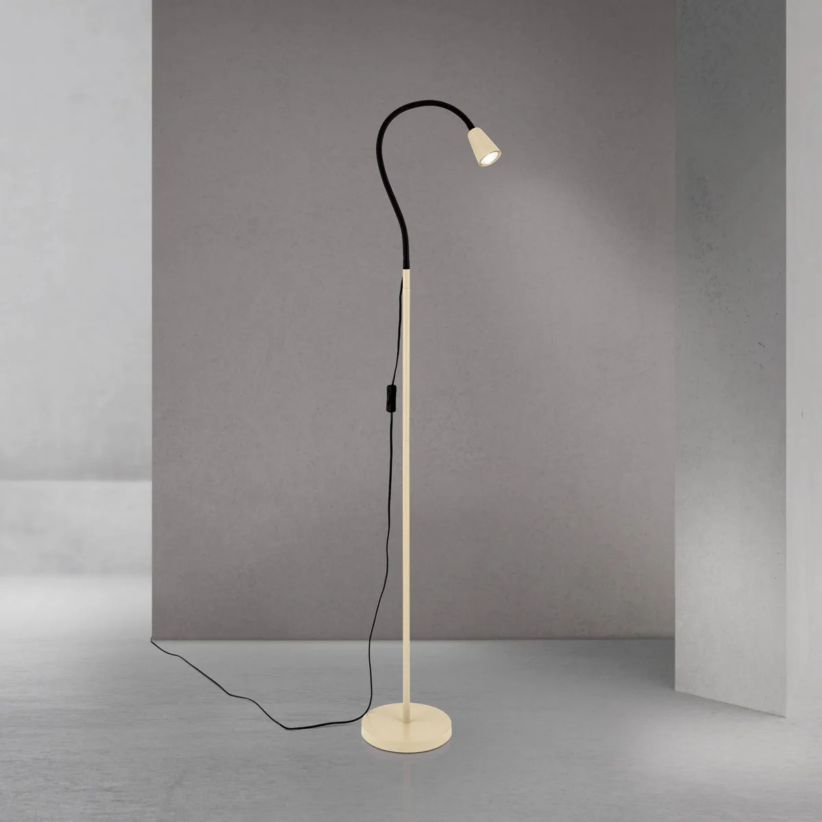 Vloerlamp Dotty, kaki, hoogte 145 cm, flexibele arm, GU10 van Orion in Kaki, Zwart – productfoto
