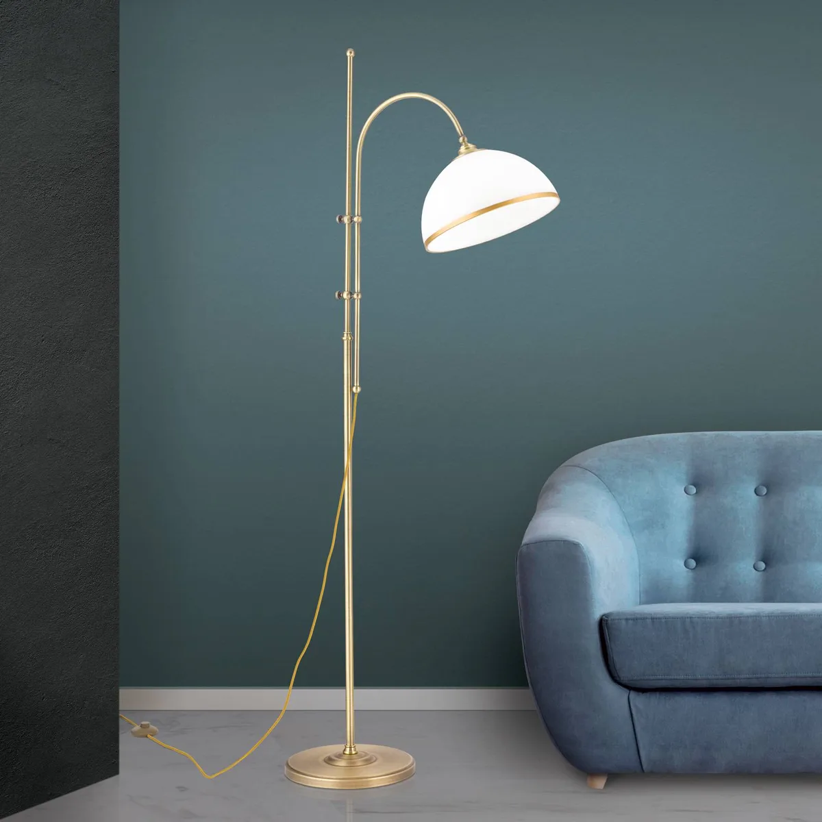 Stehlampe Old Lamp mit höhenverstellbarem Gestell von Orion in Oudmessing, Opaal mat, Mat goud – Produktfoto