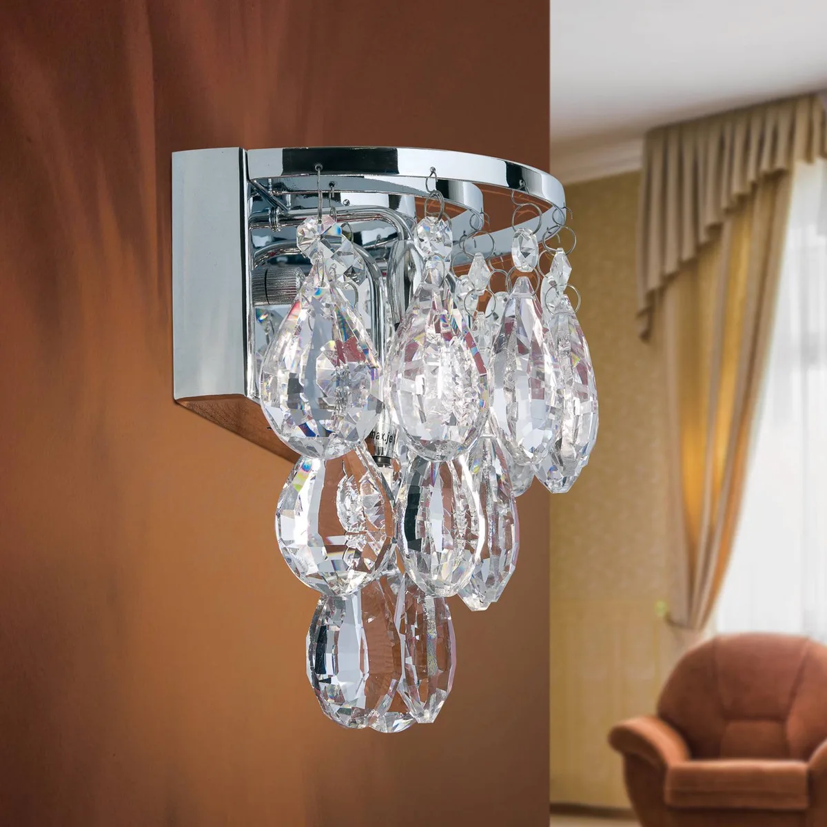 Vägglampa Celeste med K9-kristaller, krom von Orion in Chrom, Helder – Produktfoto