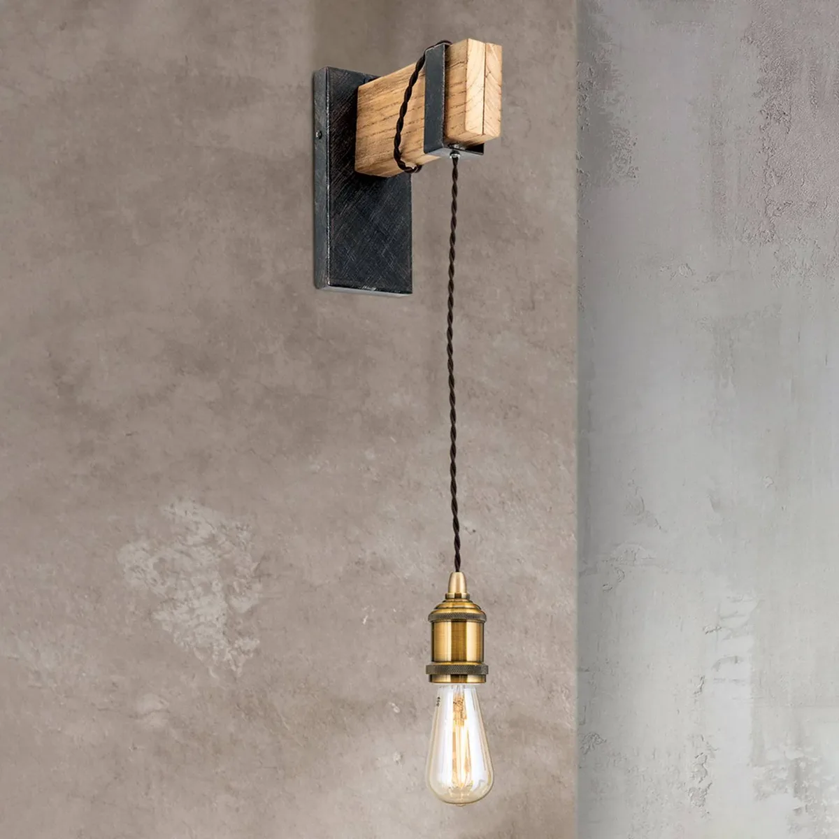 Wandlamp Cellar van hout, 1-lamp van Orion in Licht hout, Natuurlijk, Zwart – productfoto