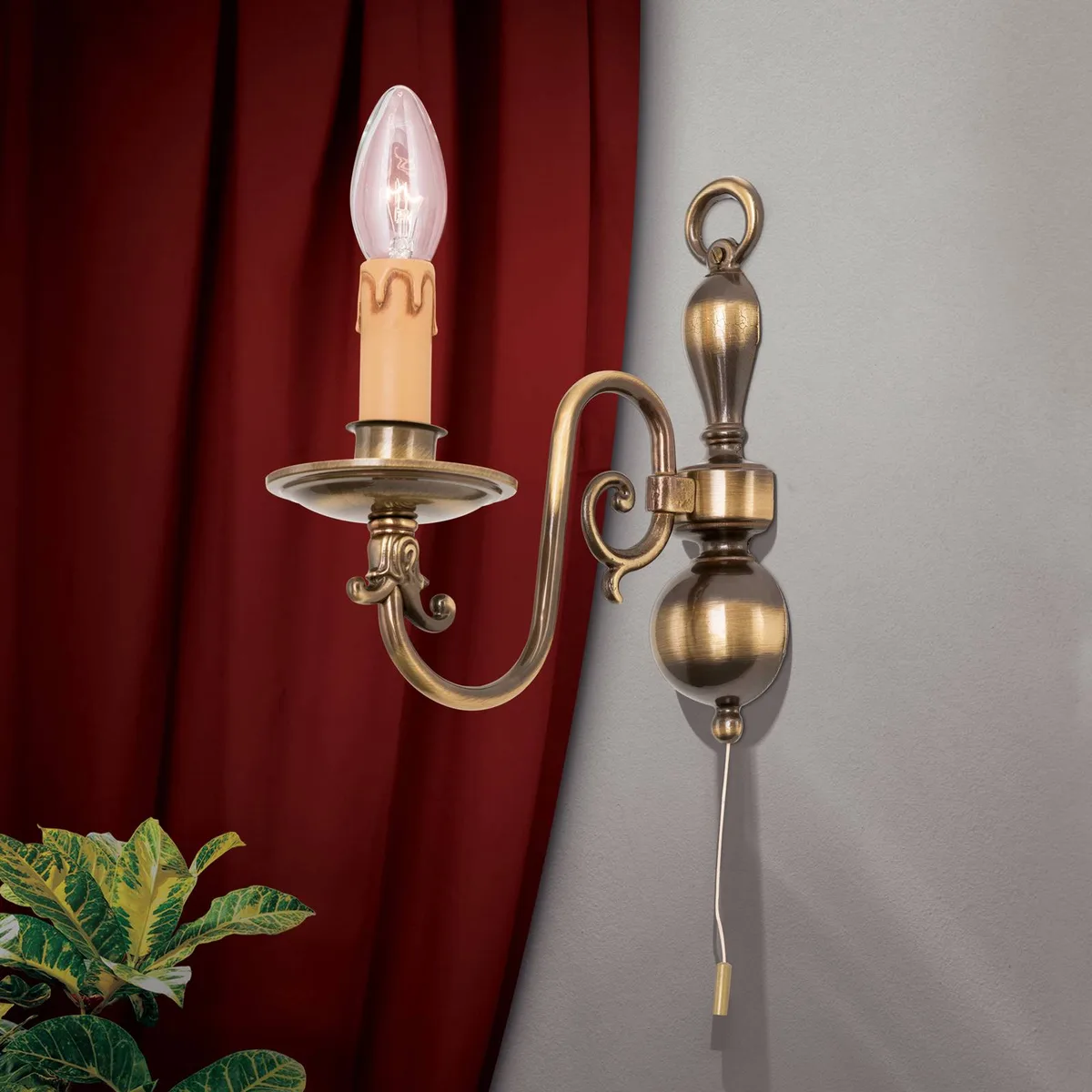 Wandleuchte Imke 1flg. altmessing dunkel patiniert von Orion in Oud-messing – Produktfoto