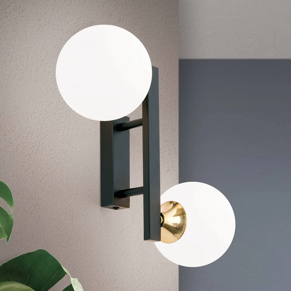 Wandlamp Snowwhite met glasbol, zwart de Orion en Noir, Laiton, Blanc – photo produit