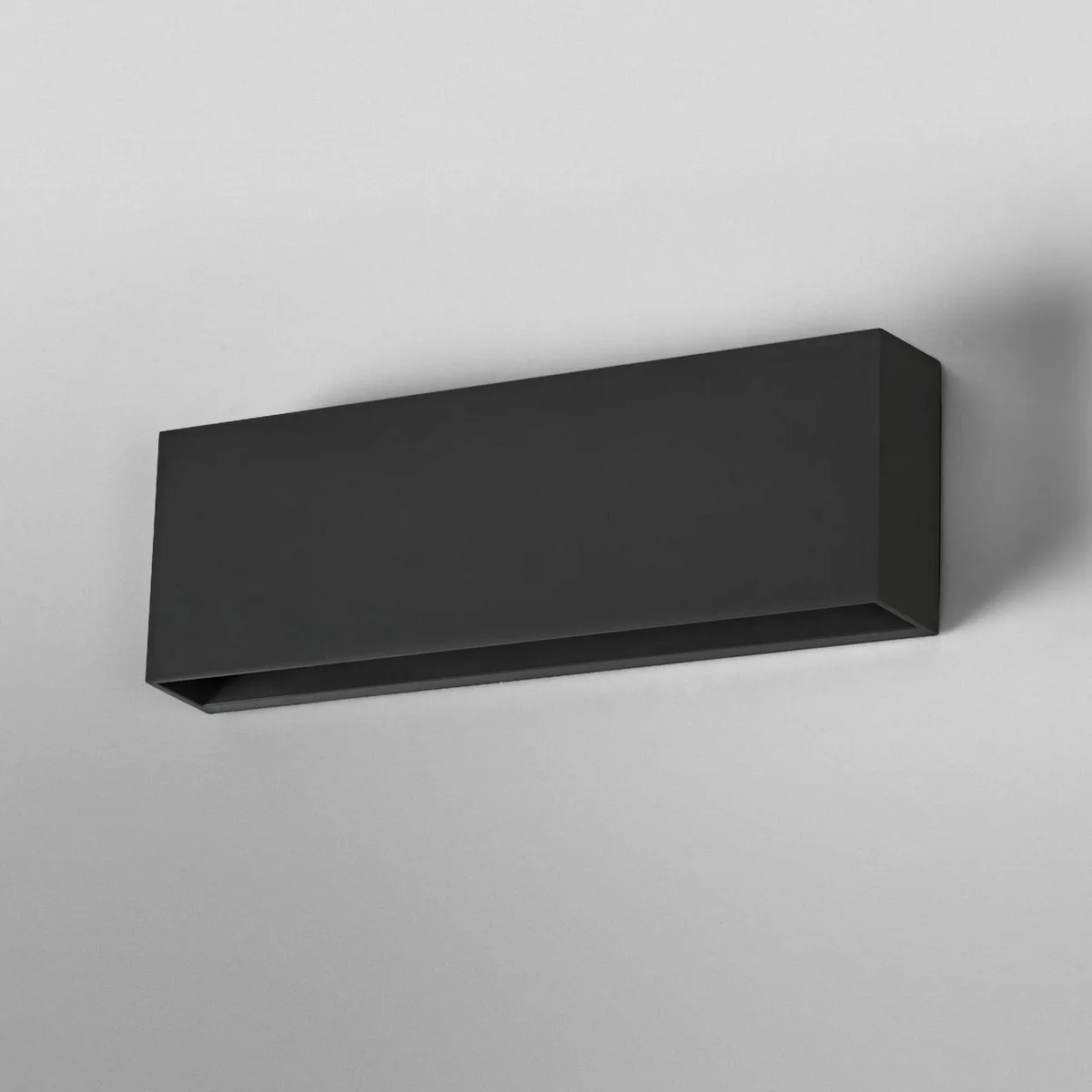 ENDURA STYLE IVO WALL buitenverlichting, 6,5 W, 400 lm, wandlamp, IP65-beschermingsklasse, kleurtemperatuur 3.000 K, warmwitte lichtkleur de Osram en Gris foncé – photo produit 3 sur 4
