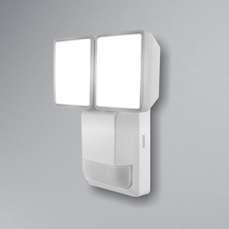 LED-sensor buitenwandstraal ENDURA PRO, IP55 fra Osram i Hvid – produktbillede