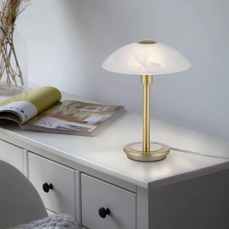 Enova tafellamp, messing mat de Paul Neuhaus en Mat messing, Blanc – photo produit