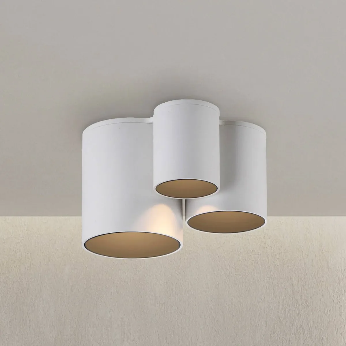 LED badkamer plafondlamp PURE Point, 18 cm, 3-lamps, IP44 van Paul Neuhaus in Wit – productfoto