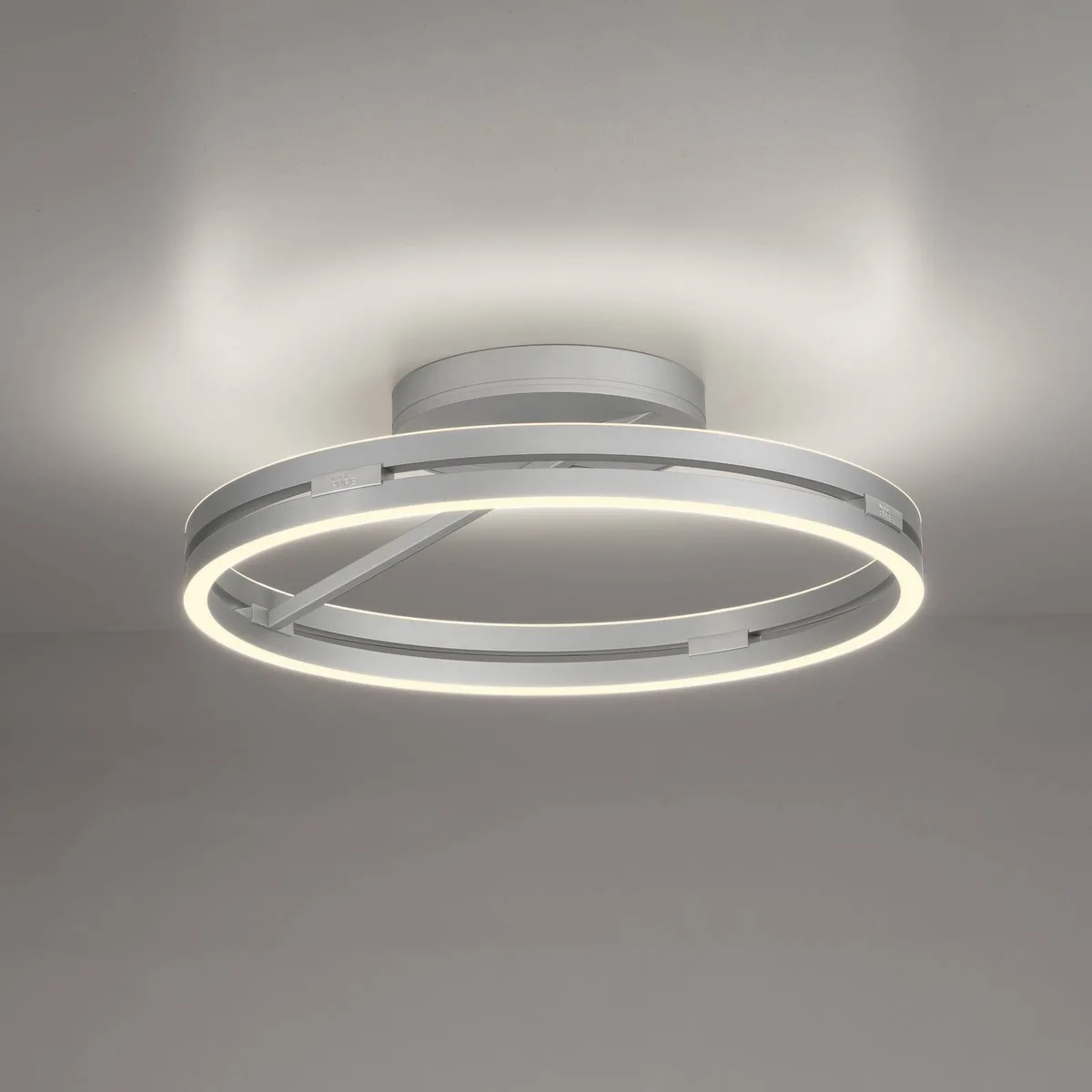 LED plafondlamp Loop, metaal, Ø 60 cm CCT by Paul Neuhaus in Aluminium – product photo