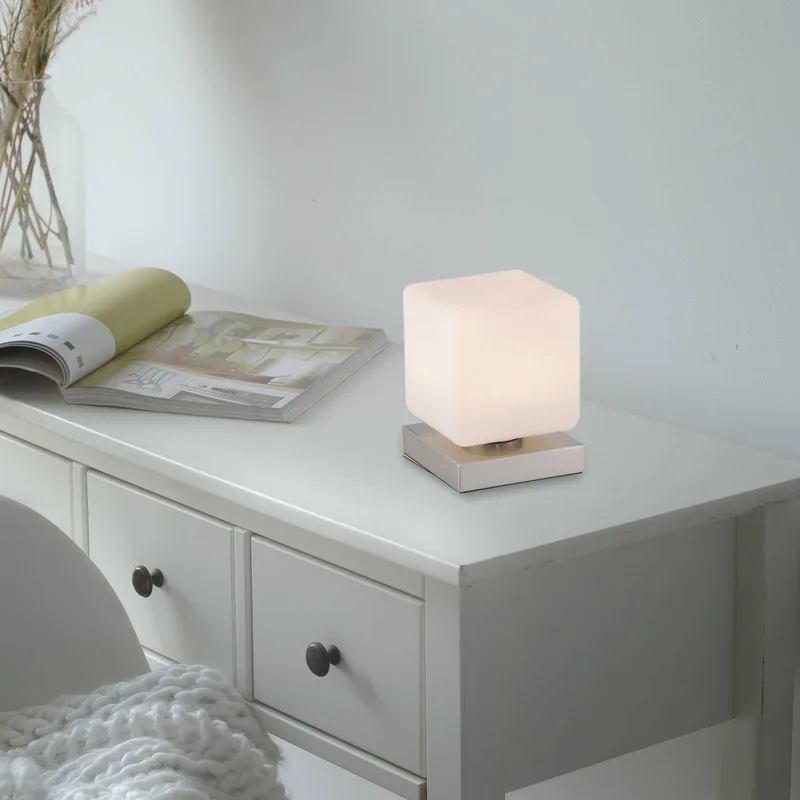 LED tafellamp Dadoa, staal, glas, dimbaar von Paul Neuhaus in Staal, Weiß – Produktfoto