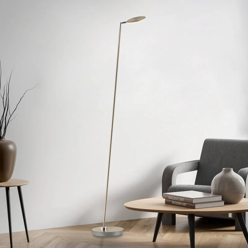 LED vloerlamp Akku-Bente, CCT, USB-C de Paul Neuhaus en Laiton – photo produit