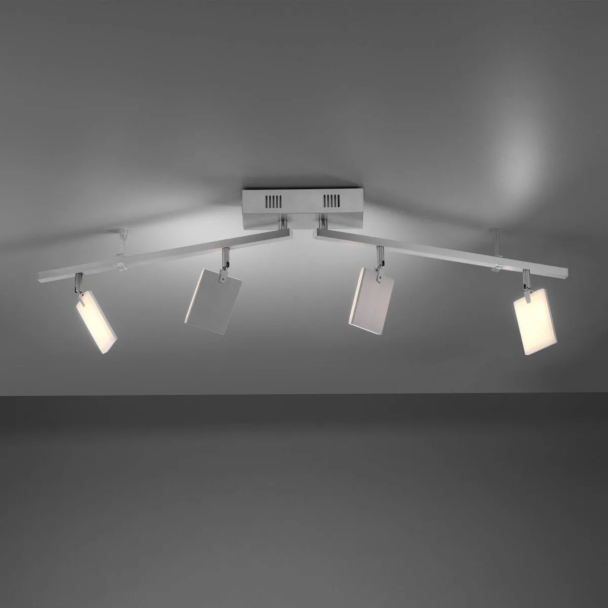 Mira plafondlamp 4-lamps remote CCT alu de Paul Neuhaus en Gesatineerd aluminium – photo produit