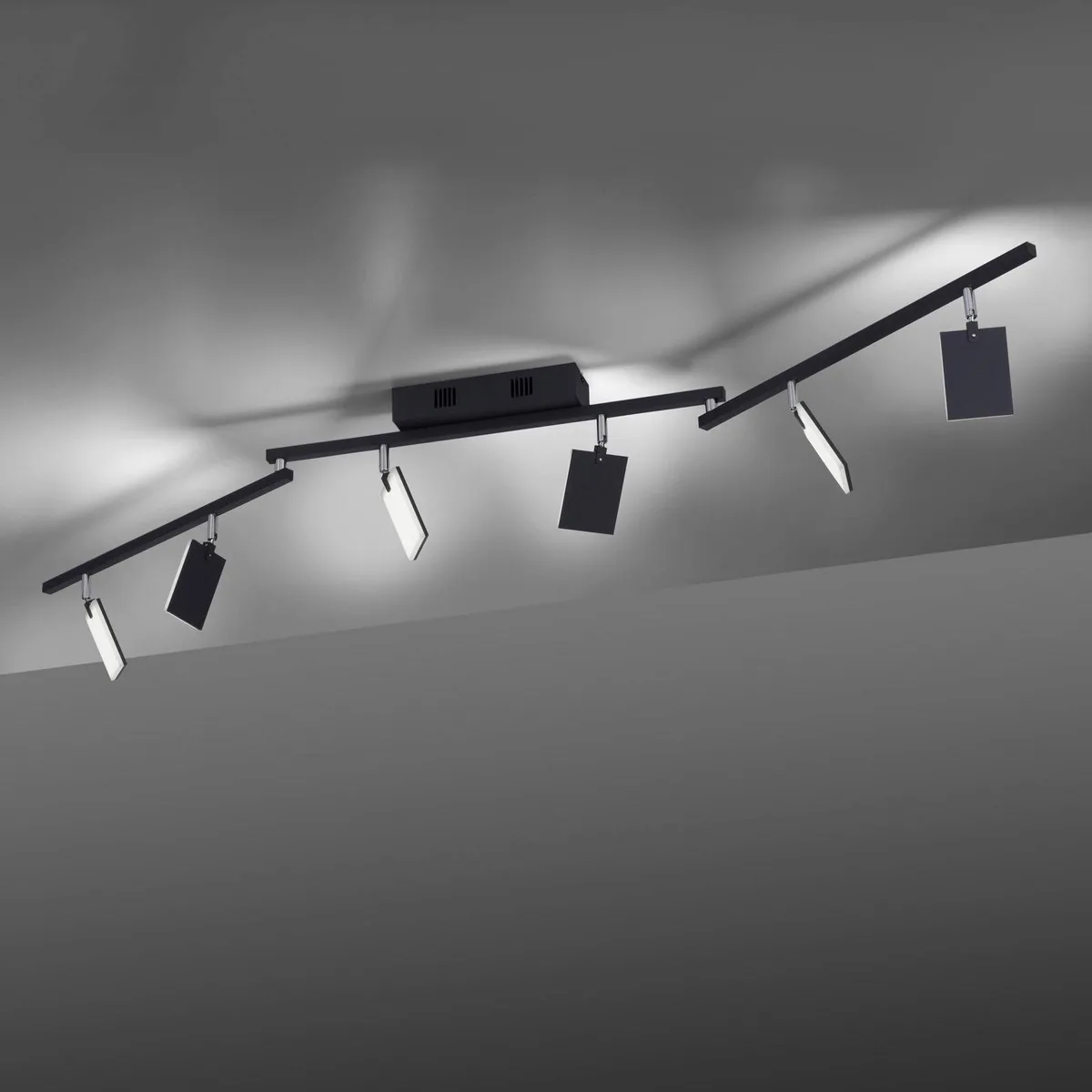 Mira plafondlamp 6-lamps remote CCT zwart fra Paul Neuhaus i Gesatineerd zwart – produktbillede