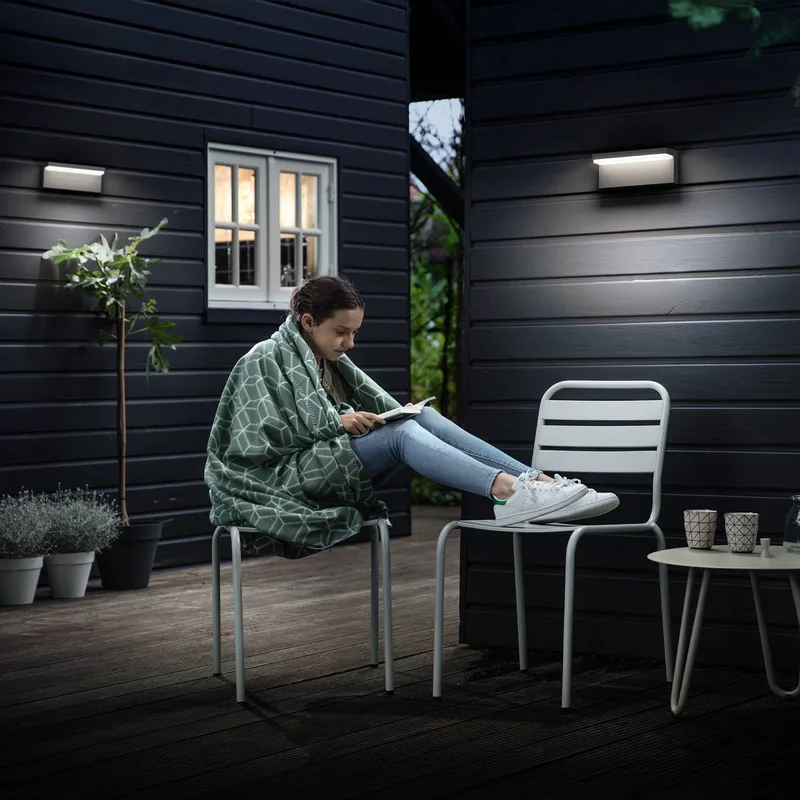 buiten wandlamp Bustan UE, 2-pack, 2.700 K von Philips in Anthrazit – Produktfoto