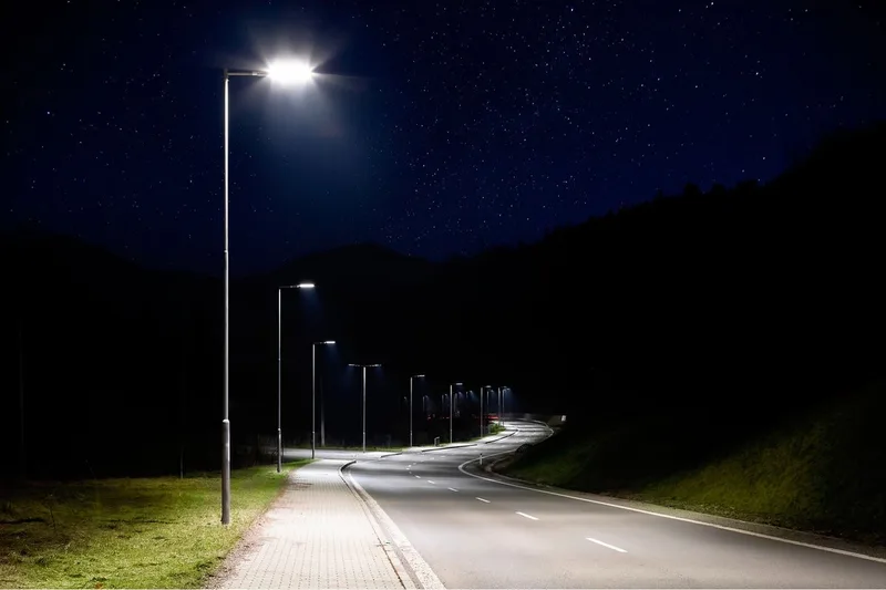 Trueforce CorePro LED HPL LED-Lampe Kaltweiße 4000 K 13 W E27 von Philips – Produktfoto