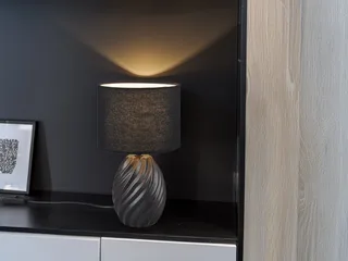 LED Nachttischlampe, Dimmfunktion, LED wechselbar, warmweiß, mit Keramik-fuß & Stoff-schirm für die Fensterbank, Höhe 31cm von Reality in Schwarz – Produktfoto 5 von 5