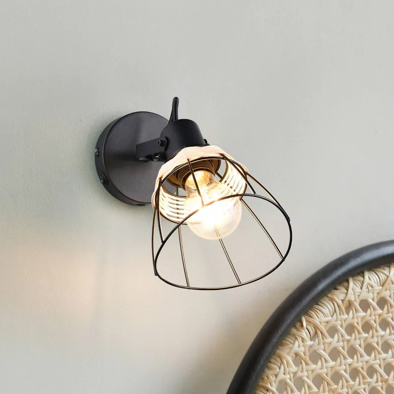 Wandlamp Jerome, Ø 14 cm, 1-lamp, matzwart, schakelaar by Reality in Zwart mat, Rotan naturel – product photo