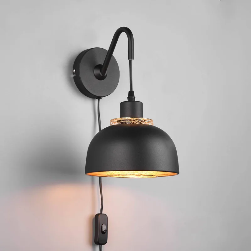 Wandlamp Punch schakelaar en stekker, zwart/goud de Reality en Noir, Or – photo produit