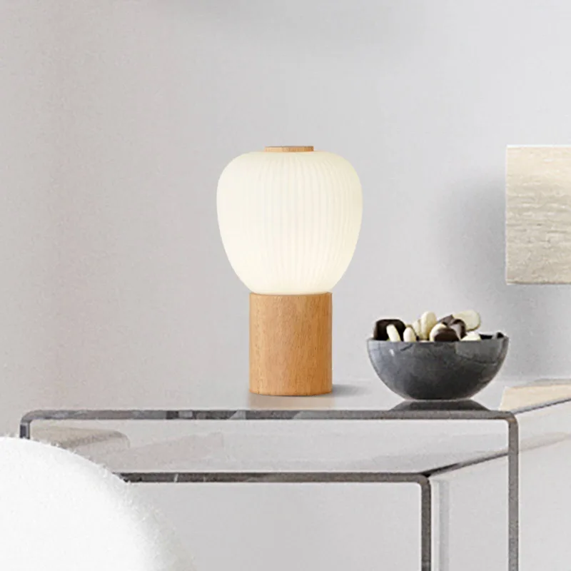 Ella bordlampe fra Searchlight i Licht hout, Hvid – produktbillede
