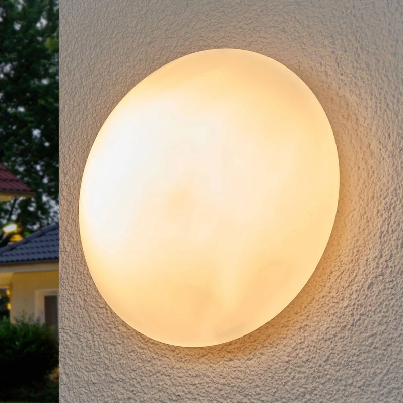 Glas-udendørs væglampe Tokyo 28 cm IP44 fra Searchlight i Hvid – produktbillede