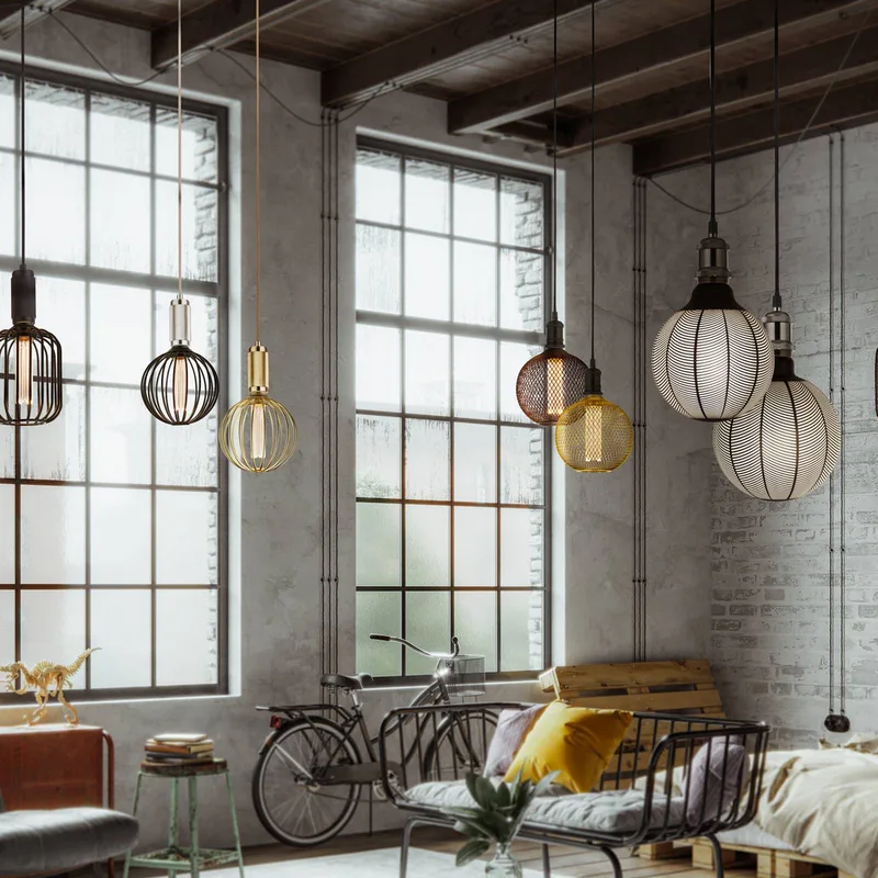 Globe LED lamp, E27, 3,5 W, 1.800K, dimbaar fra Searchlight i Sort – produktbillede