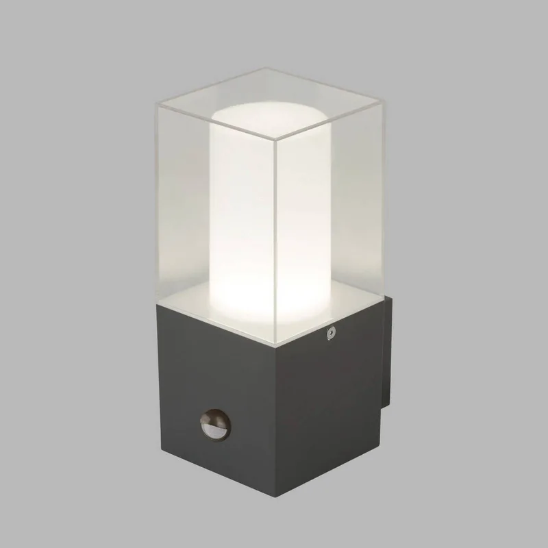 Granada buitenwandlamp met sensor, donkergrijs van Searchlight in Donkergrijs, Wit – productfoto