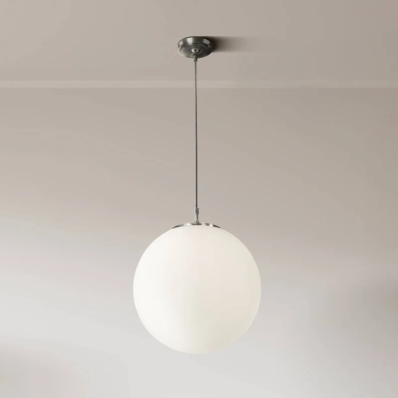 Hanglamp Atom, opaalwit, glas, Ø 30 cm, E27 de Searchlight en Blanc, Argent – photo produit