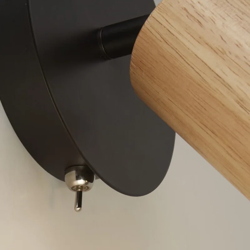 SPINNY Spot Wandlamp Hout de Searchlight en Noir – photo produit