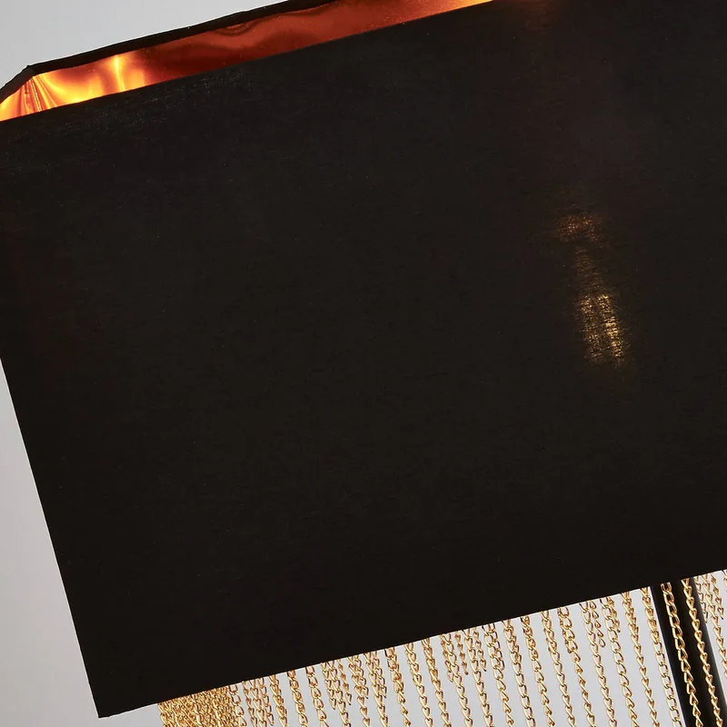 Vloerlamp Fringe met stoffen kap fra Searchlight i Sort, Guld – produktbillede