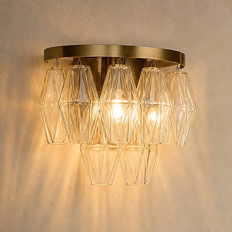 Wandlamp Alba, antiek messing, getint glas, E14 von Searchlight in Antiek messing, Amber – Produktfoto