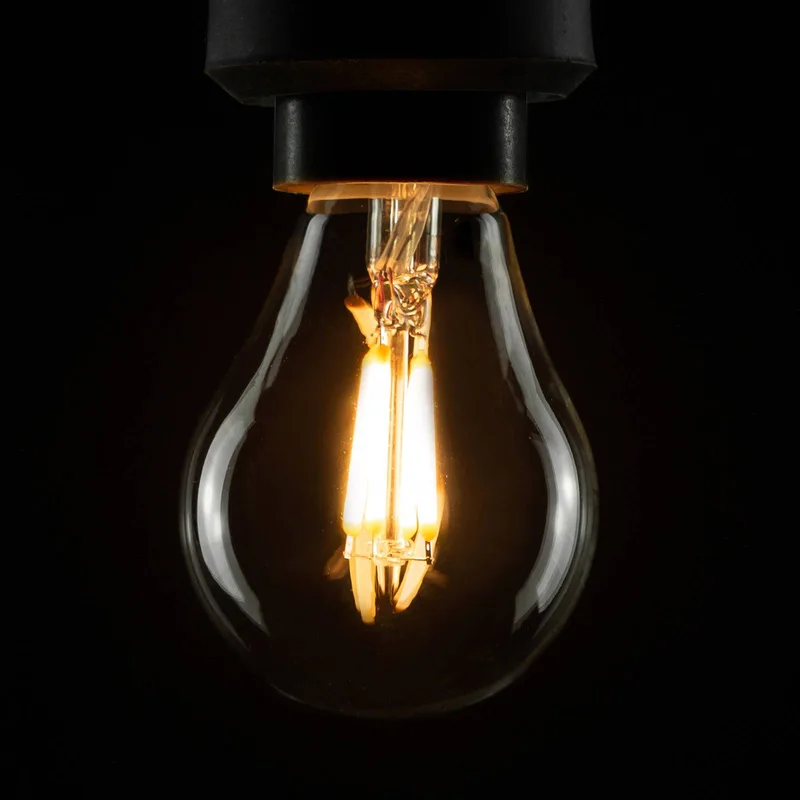 LED-pære E14 3W 2.200K dæmpbar klar fra Segula – produktbillede