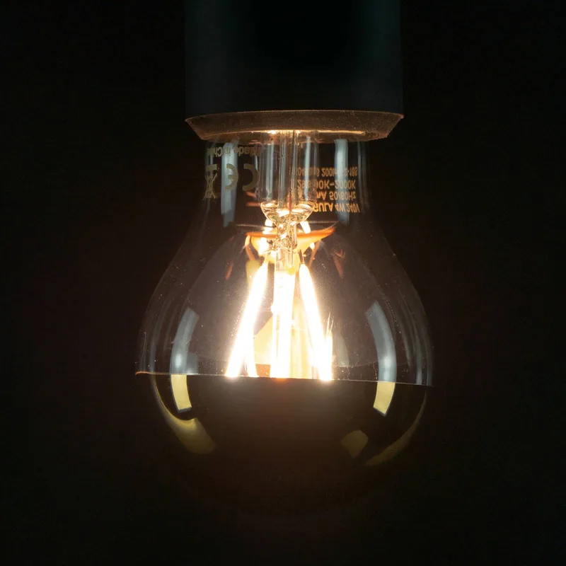 LED lamp E27 3,2W 927 kopspiegel goud de Segula – photo produit