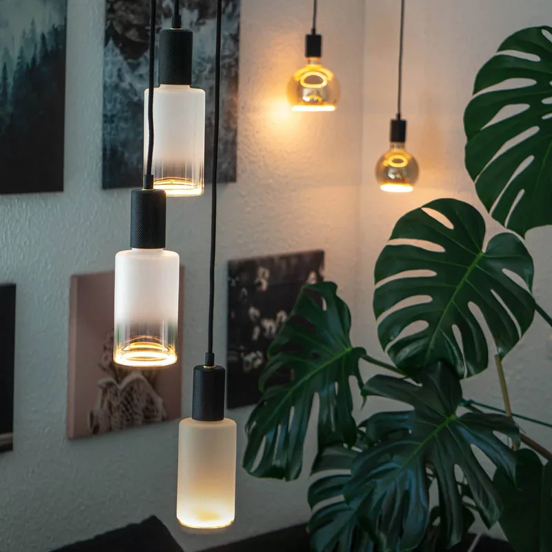 LED lamp Floating Cylinder E27 4,5 W 922 dimbaar de Segula en Helder, Mat, Or – photo produit