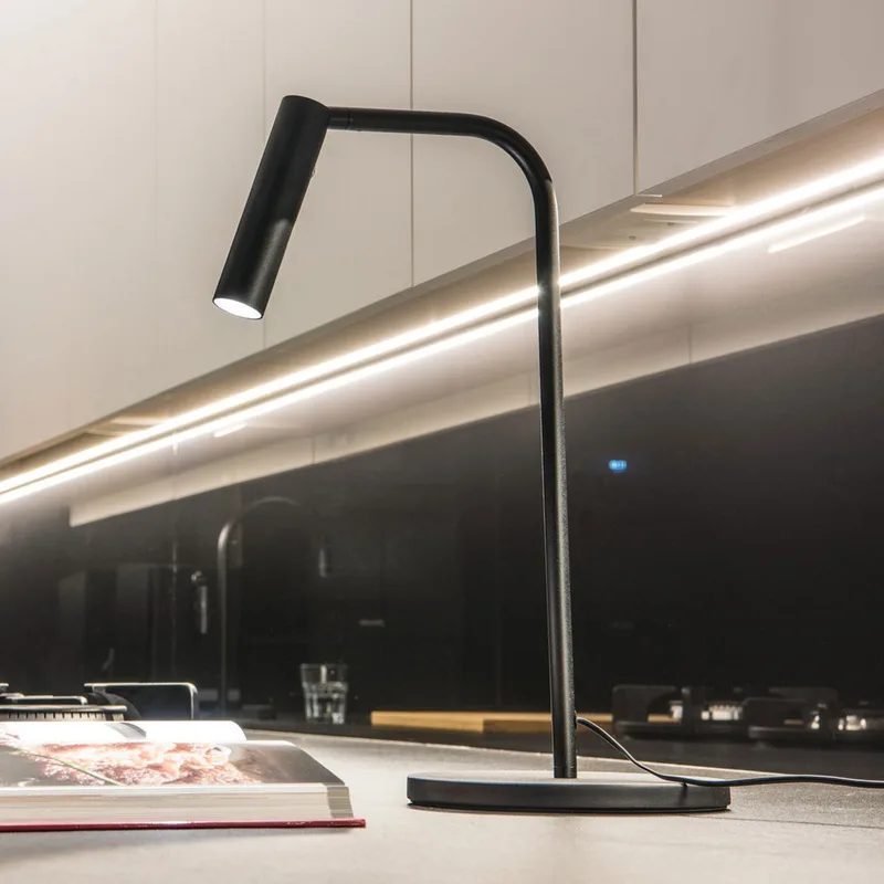 Karpo Taffellamp Black från SLV – produktbild