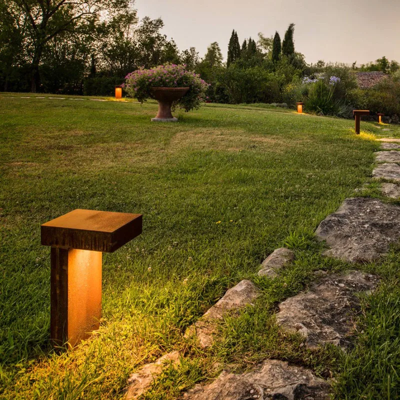 RUSTY PATHLIGHT - Stand-, Wand- und Deckenleuchten (Outdoor) von SLV in Roest – Produktfoto
